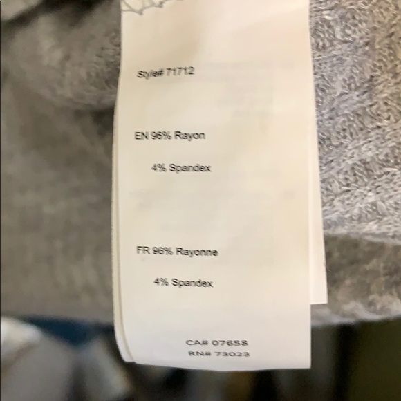 Button up knit long sleeve - Picture 6 of 6